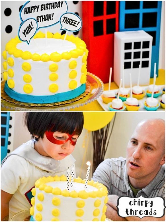 {chirpy threads} superhero birthday party :: birthday cake